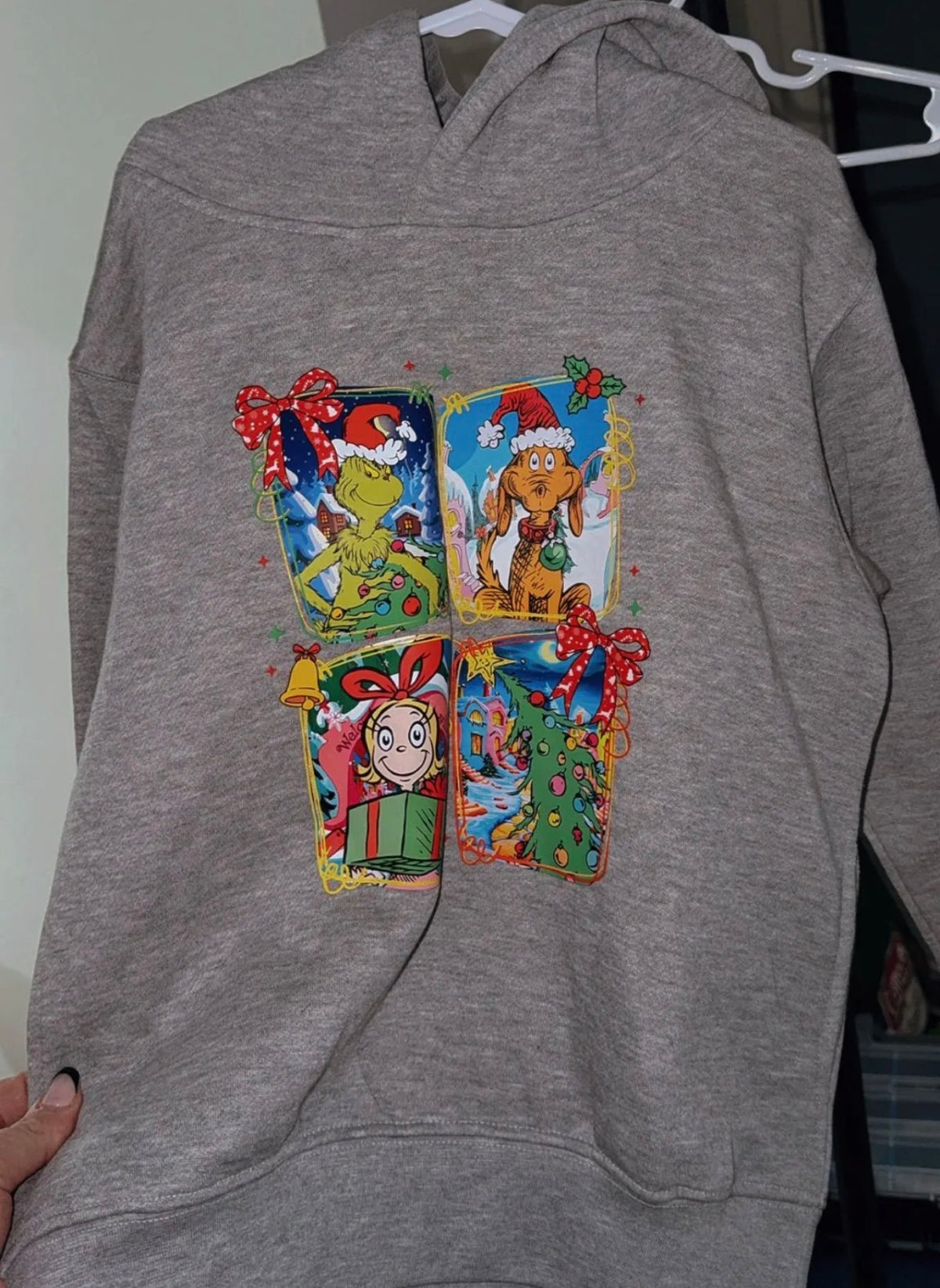 5/6T hoodie Christmas
