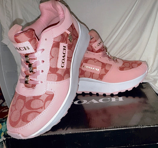 Women’s sneakers
