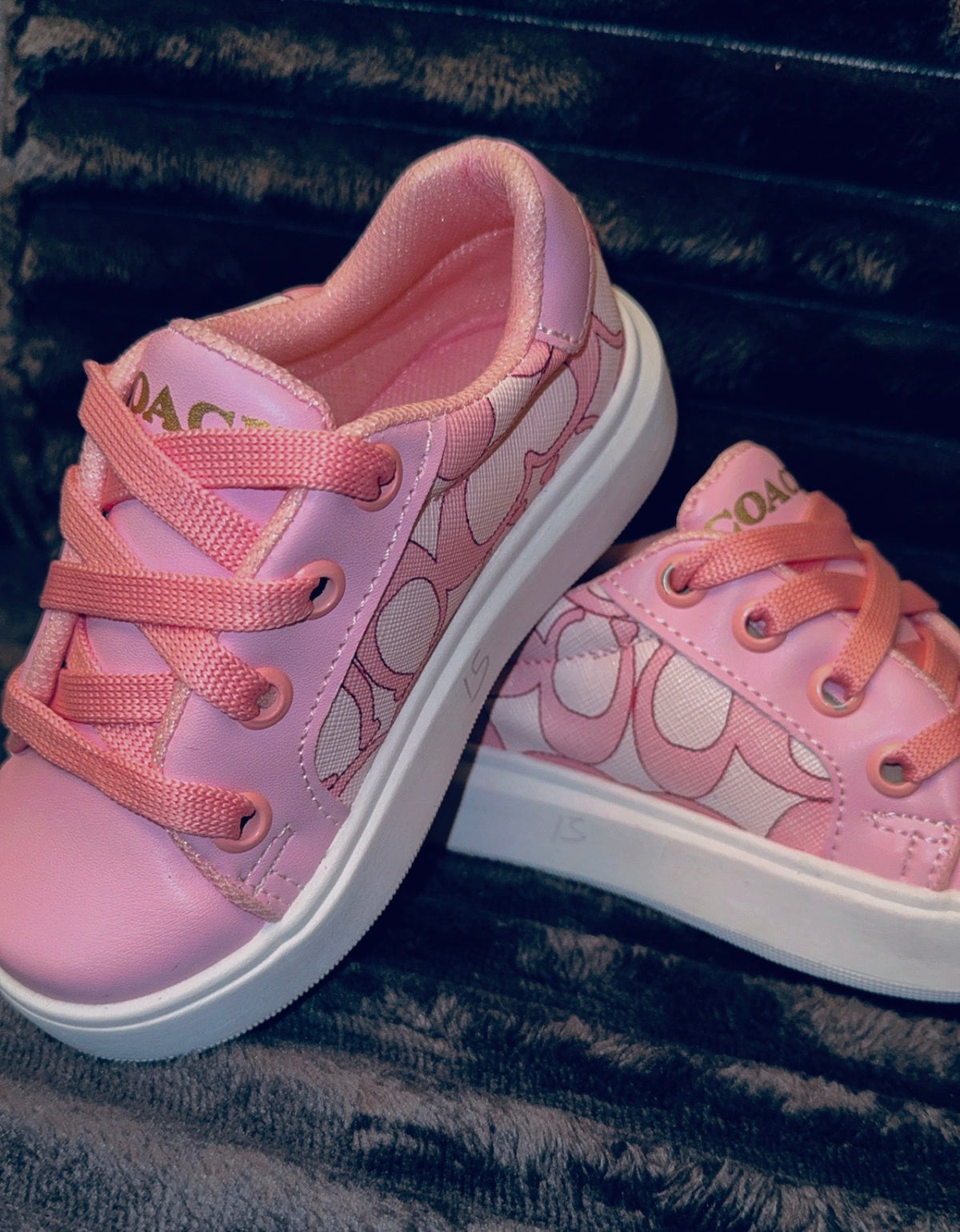 Kids pink tie up shoes