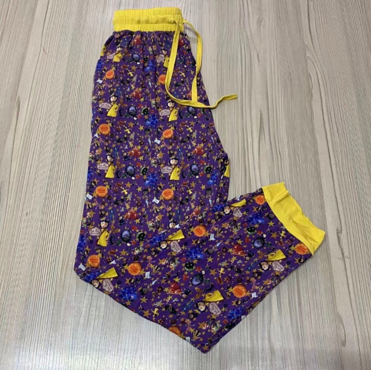 Button eyes bamboo joggers